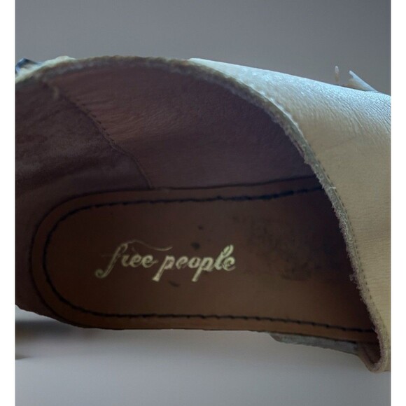 Free People Mont Blanc Sandals Leather Block Heel Size 39/8.5 US - Picture 6 of 11